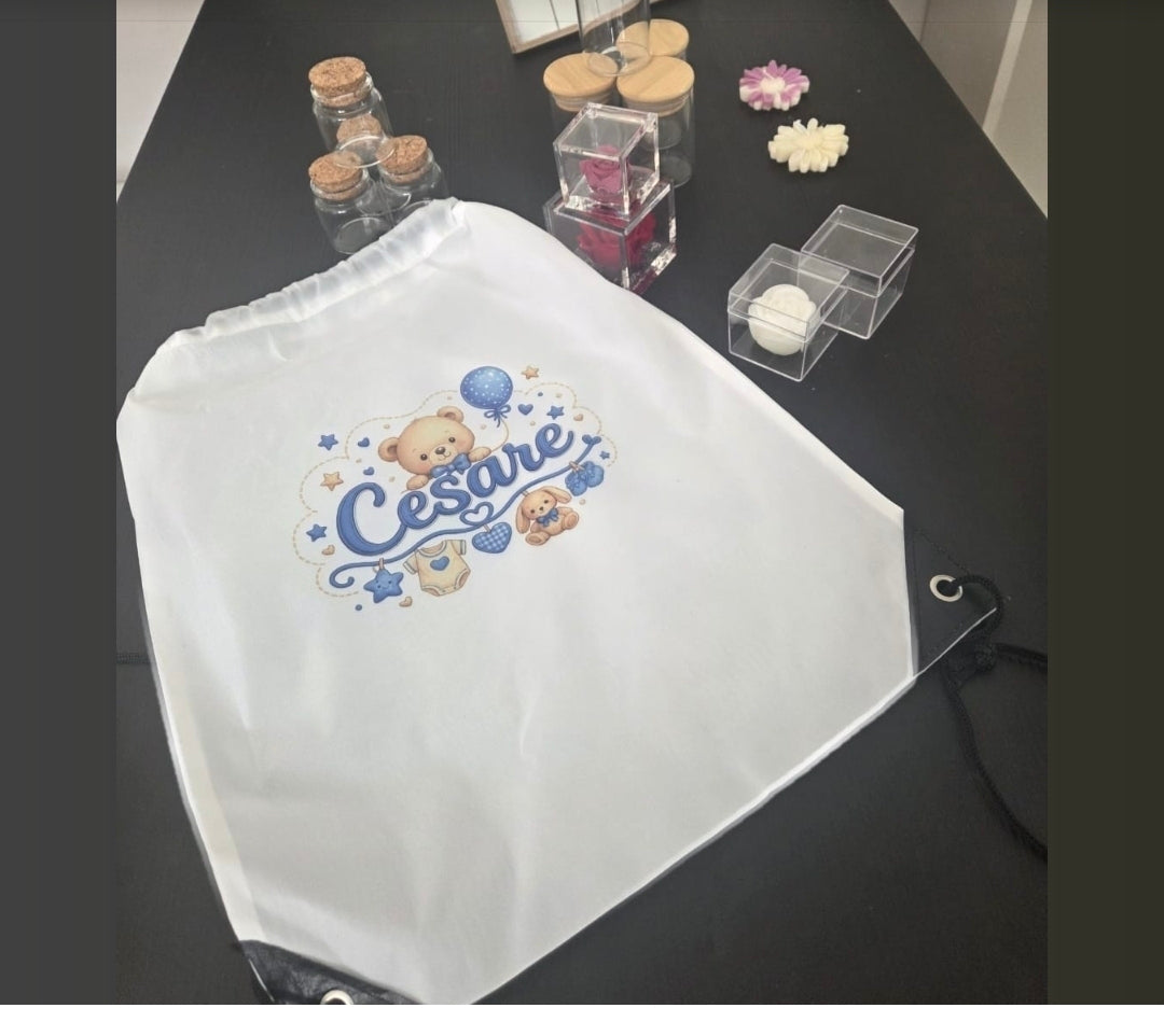 Kit Nascita Personalizzato con Nome e Foto – Bavaglino, Telo, Astuccio, Sacca e Body